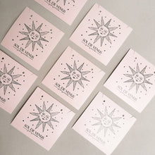 Cargar imagen en el visor de la galería, Bolsita de joyería + cartoncitos