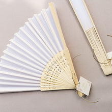 Cargar imagen en el visor de la galería, Abanicos con etiqueta