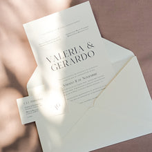 Cargar imagen en el visor de la galería, Invitación Clásica modelo 1
